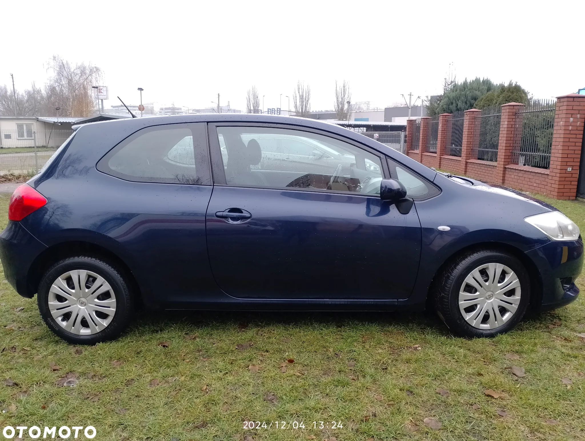 Toyota Auris 1.6 VVT-i Luna - 1