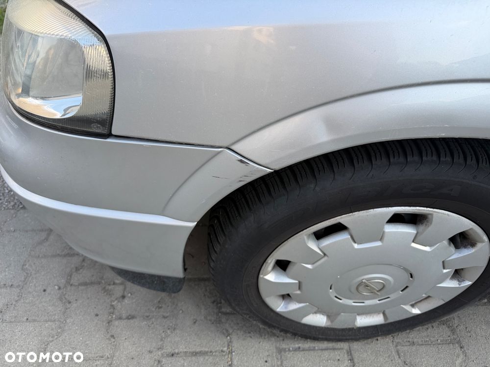 Opel Astra - 28