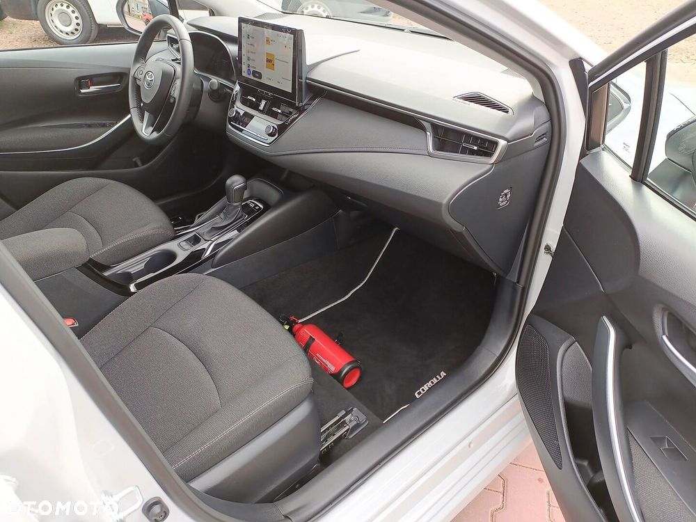 Toyota Corolla 1.8 Hybrid Comfort - 18