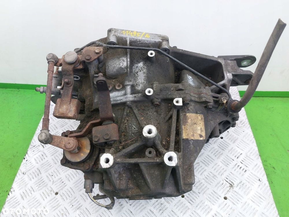 Skrzynia biegów Manualna 6-biegowa Dodge Caliber 2006-2011 2,0 D A7717414 - 4