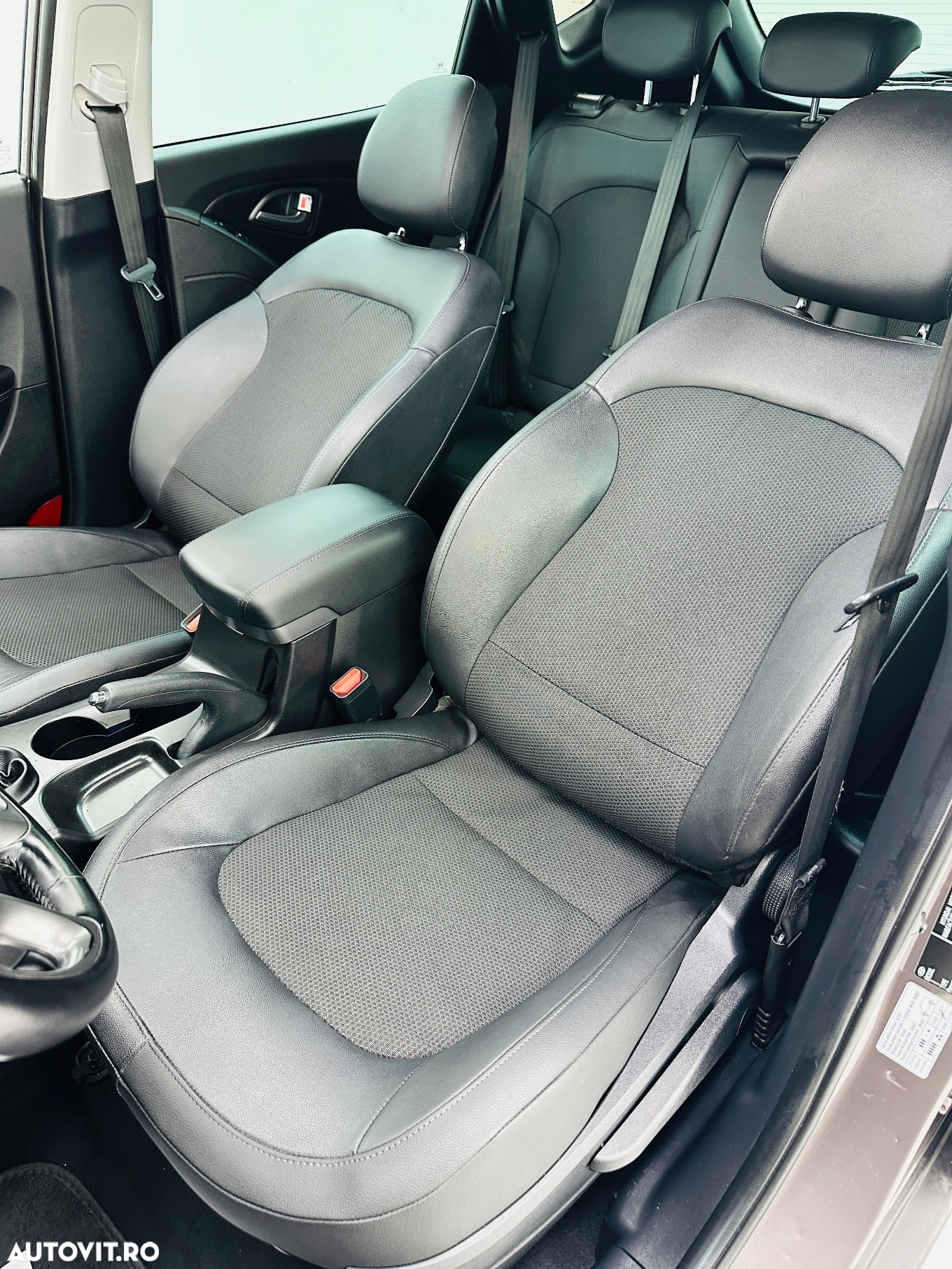 Hyundai ix35 1.7 CRDI 2WD Fifa World Cup Edition - 20