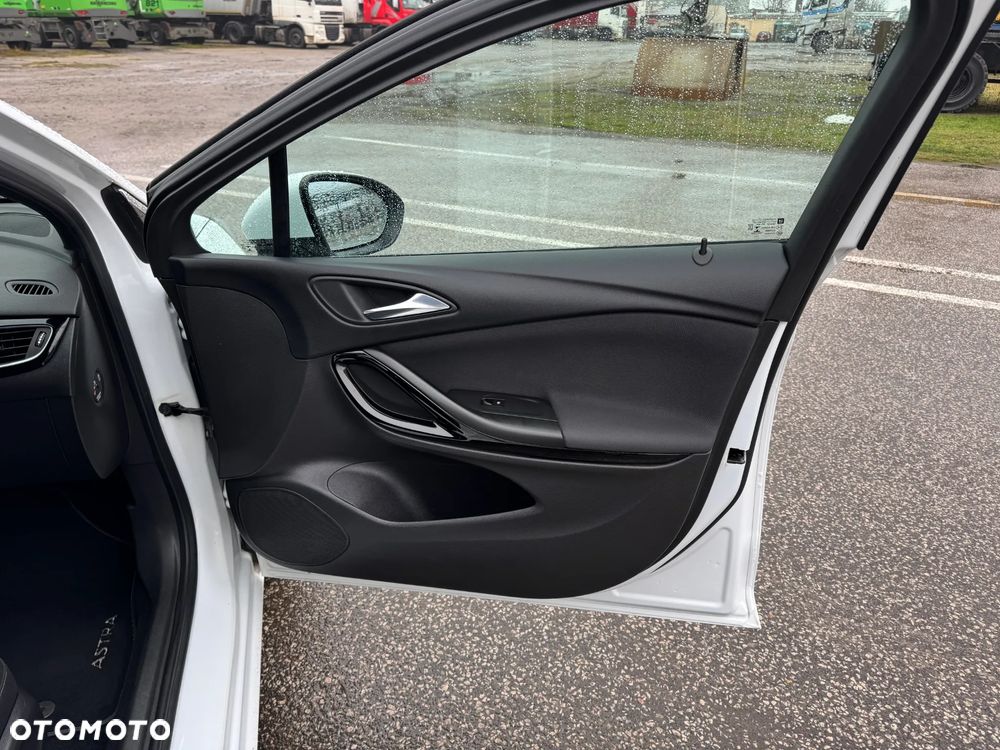 Opel Astra 1.4 Turbo Start/Stop Innovation - 24