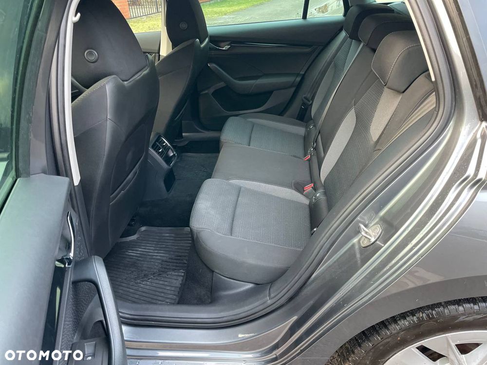 Skoda Octavia 1.5 TSI e-TEC DSG Style - 14