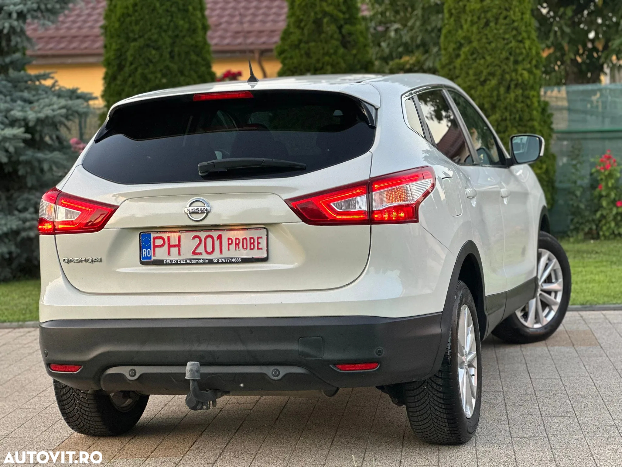Nissan Qashqai 1.5 DCI Start/Stop N-Connecta - 4