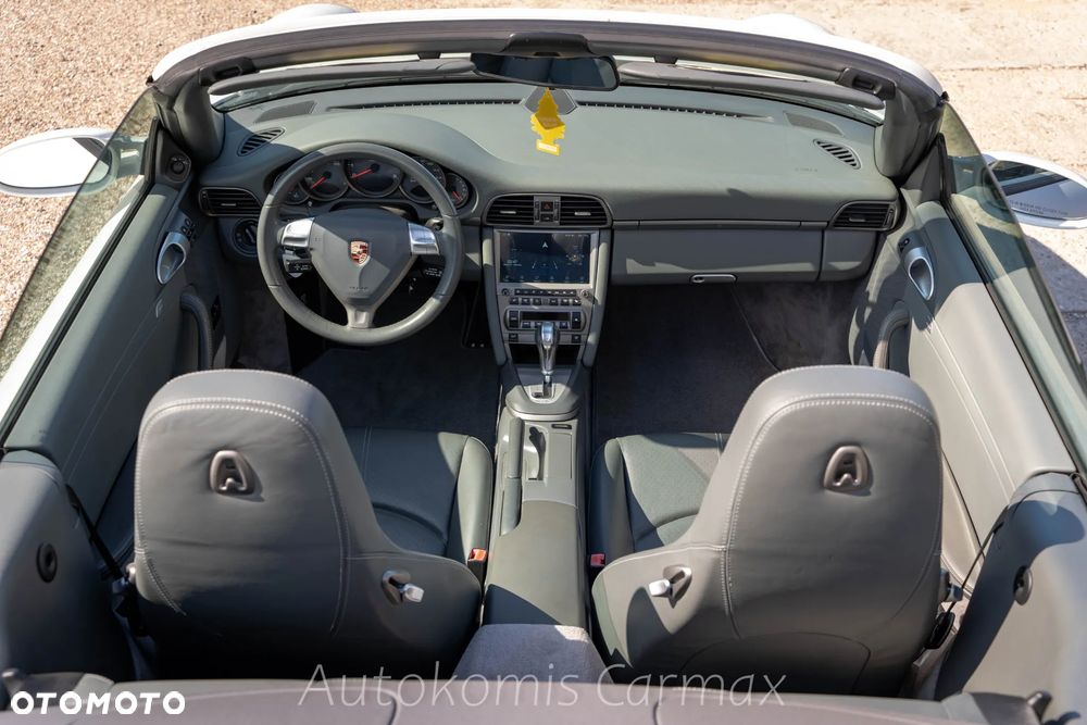 Porsche 911 - 17