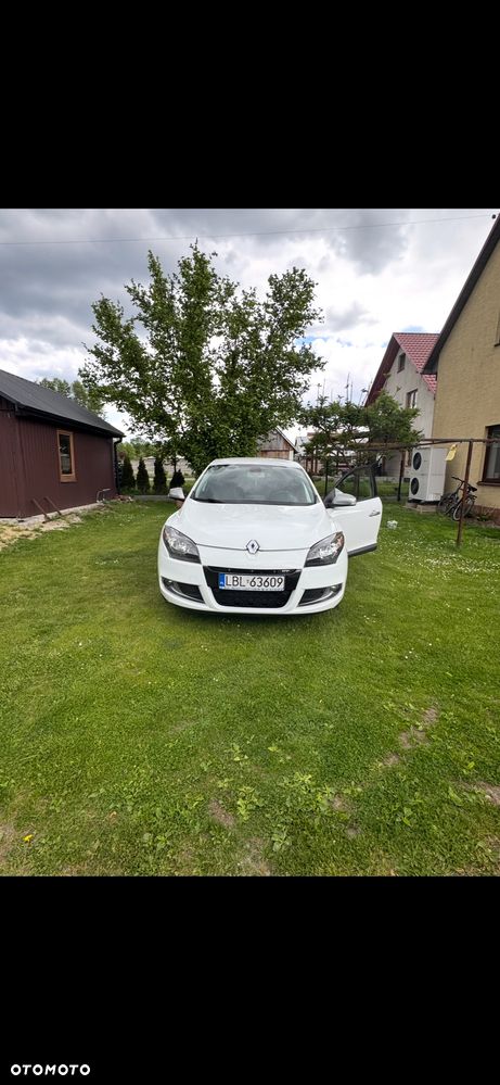 Renault Megane ver-2-0-16v-tce-privilege - 11