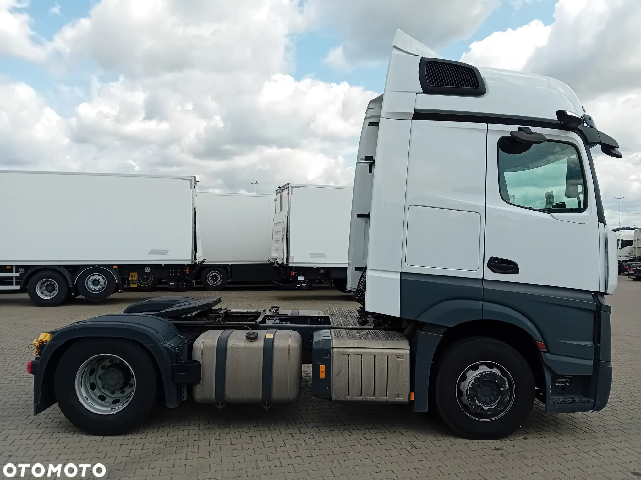 Mercedes-Benz ACTROS 5 1845 LS - 6