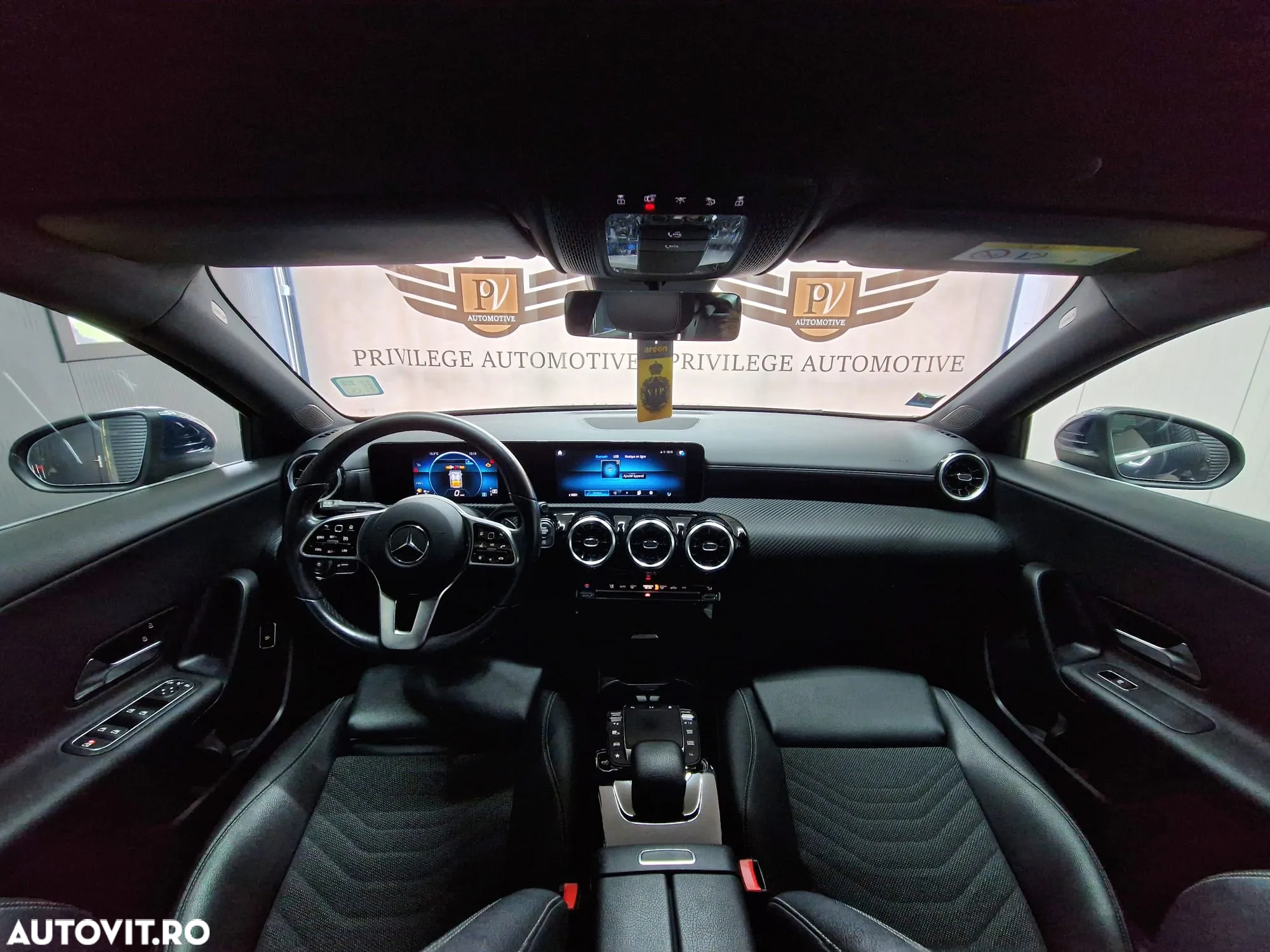 Mercedes-Benz A 180 d 8G-DCT - 11