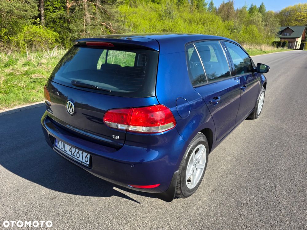 Volkswagen Golf 1.6 Comfortline - 28