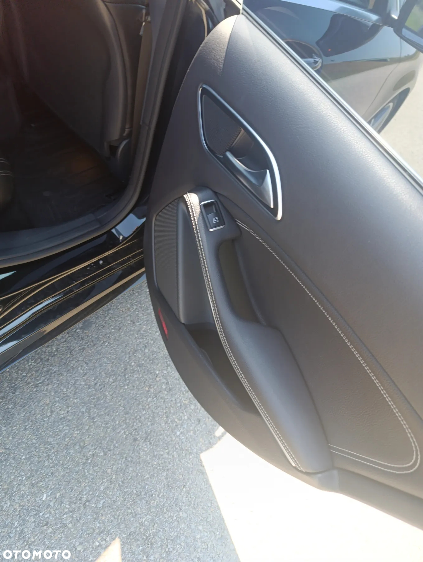 Mercedes-Benz CLA 250 4-Matic - 21