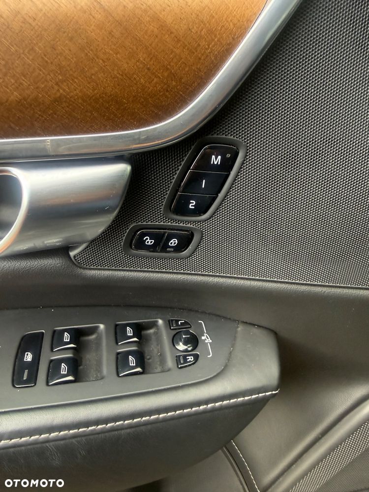 Volvo S90 T4 Inscription - 27
