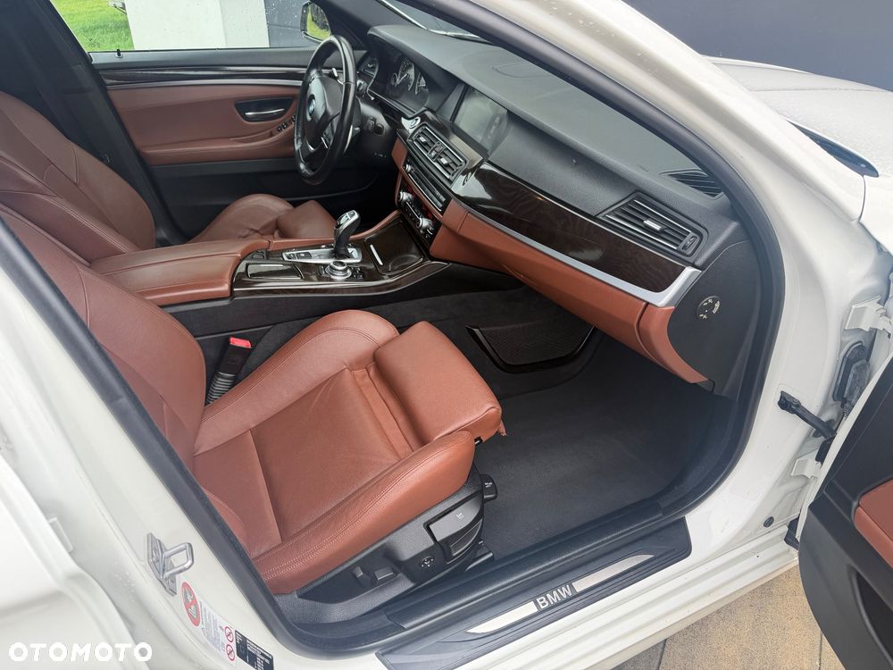 BMW Seria 5 530i Sport-Aut Edition Exclusive - 3
