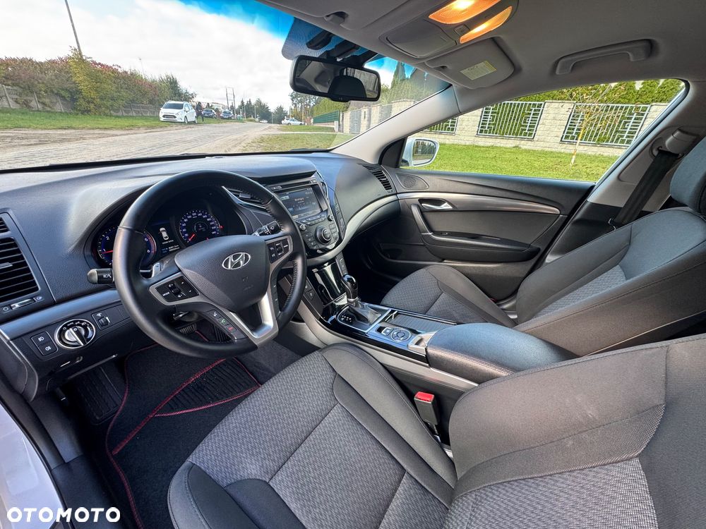 Hyundai i40 1.7 CRDi Premium DCT - 11