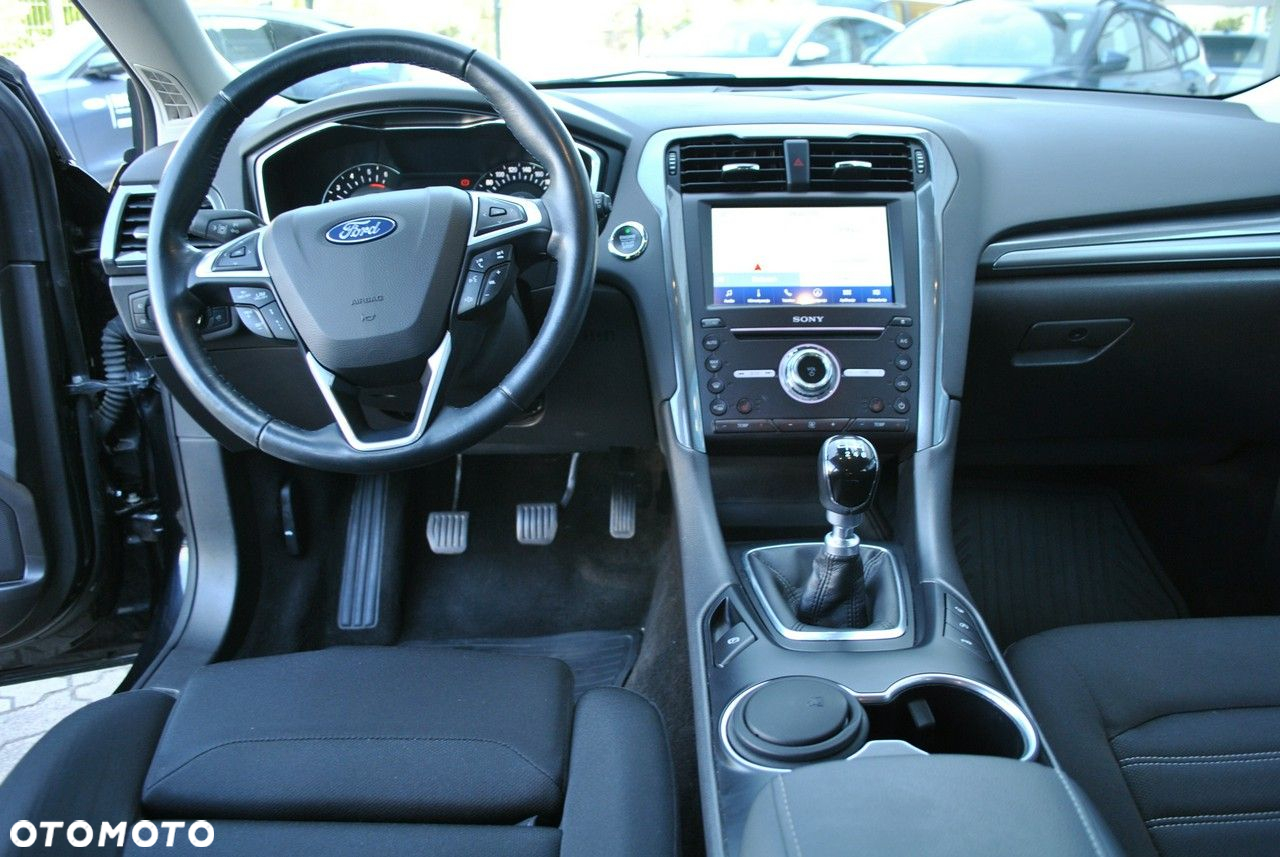 Ford Mondeo 2.0 EcoBlue Titanium - 16