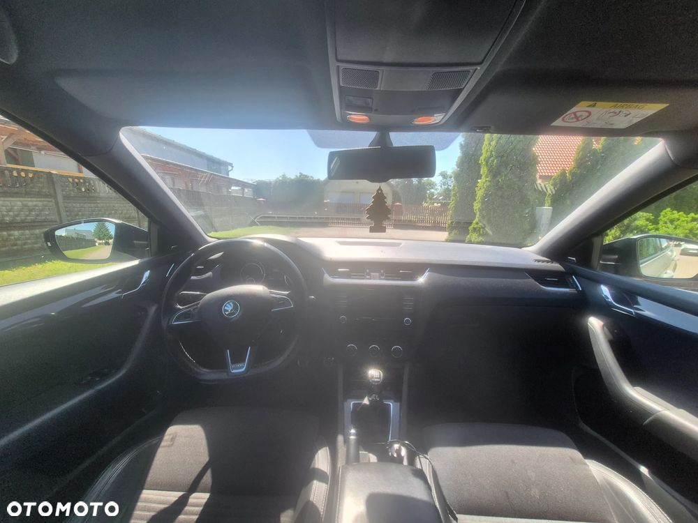 Skoda Octavia 2.0 TDI RS - 6