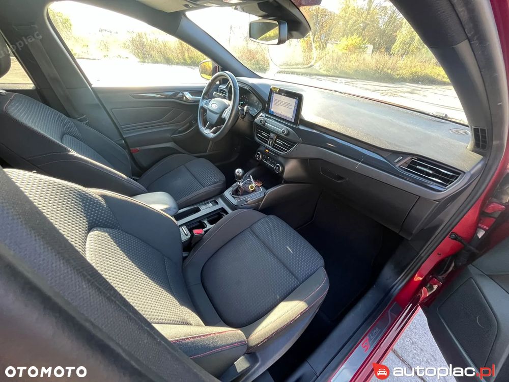 Ford Focus - 14