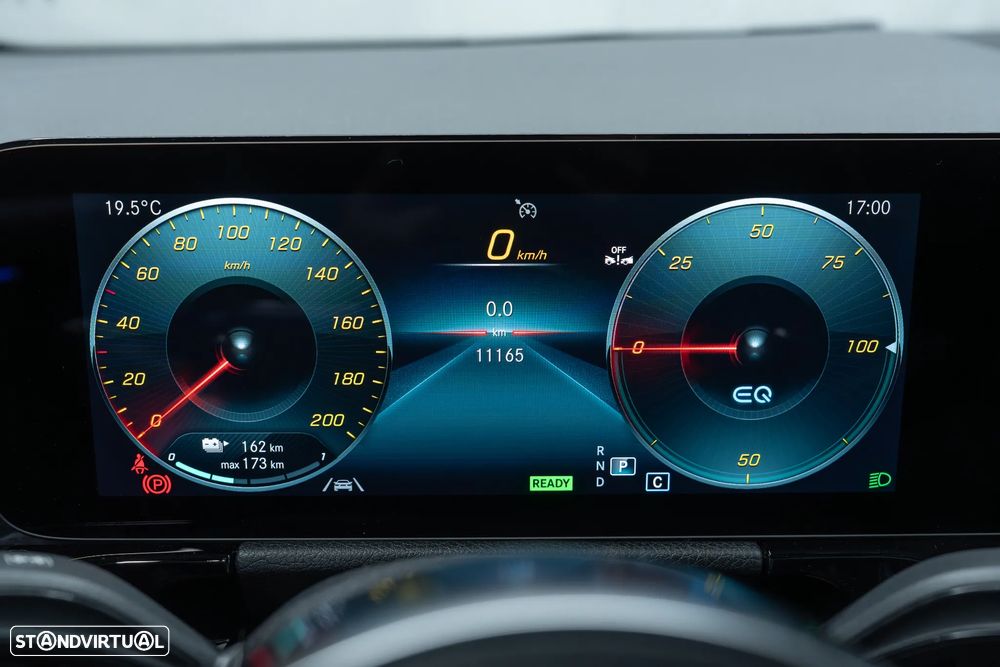 Mercedes-Benz EQA 300 4Matic - 26