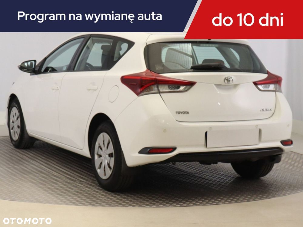 Toyota Auris - 6