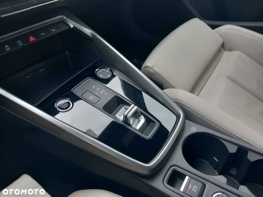 Audi A3 Sportback - 17