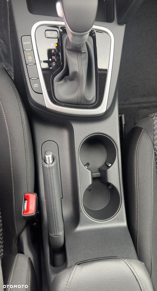 Kia Ceed 1.5 T-GDI M DCT - 10