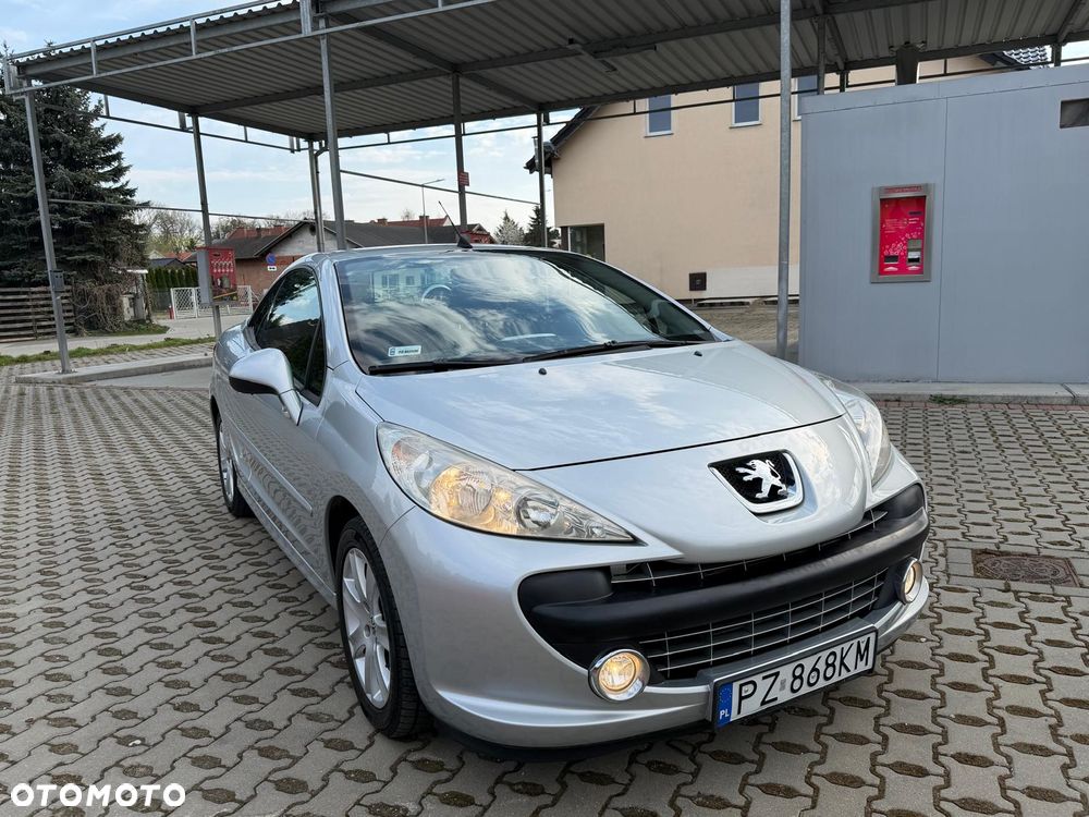 Peugeot 207 CC 1.6 Sport - 12