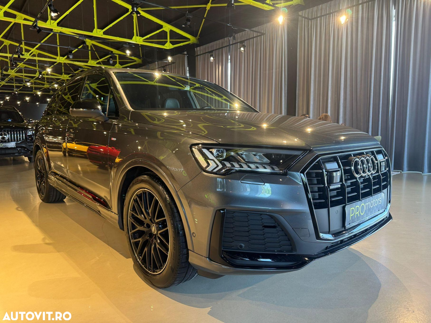 Audi Q7 3.0 50 TDI quattro Tiptronic S Line - 2