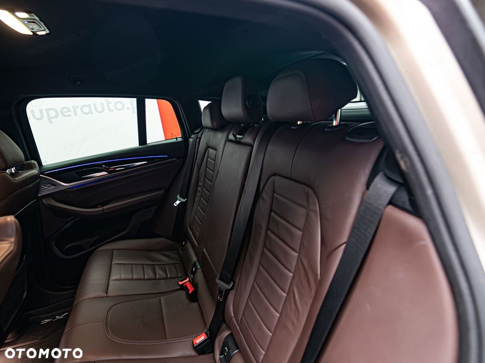 BMW X4 xDrive20i sport - 26