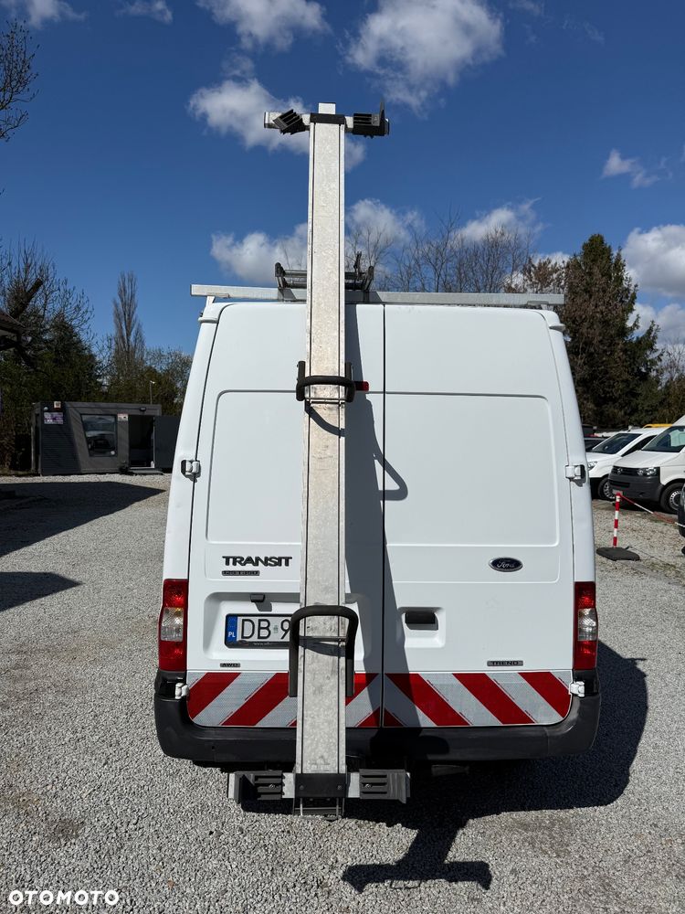 Ford Transit Furgon Warsztat 4x4 L2H2 2.2 TDCI 125KM 4x4 - 10