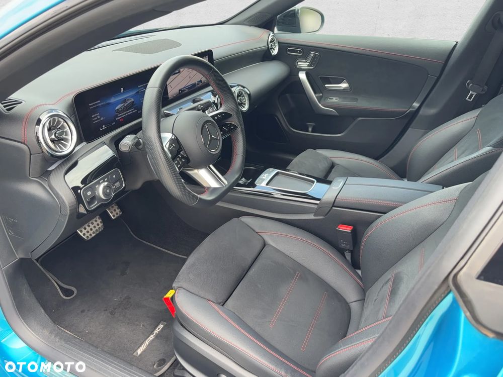 Mercedes-Benz CLA 200 mHEV AMG Line 7G-DCT - 13