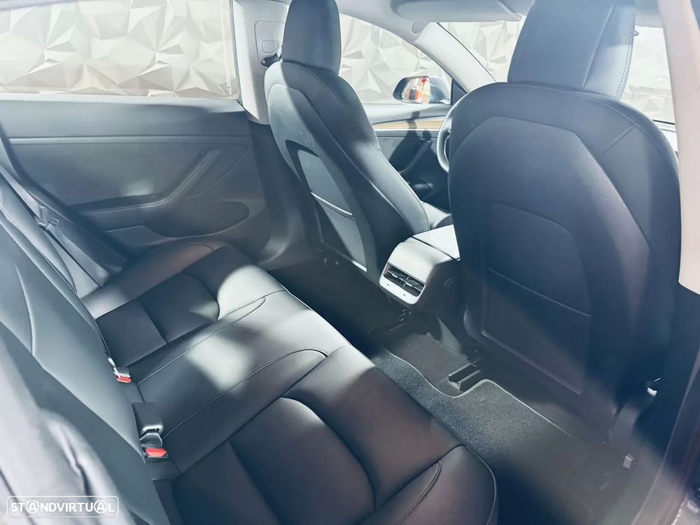 Tesla Model 3 Long Range AWD Dual Motor Performance - 22