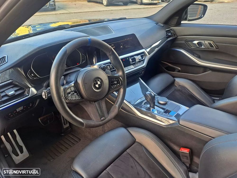 BMW 320 d Touring Pack Desportivo M Pro Auto - 13
