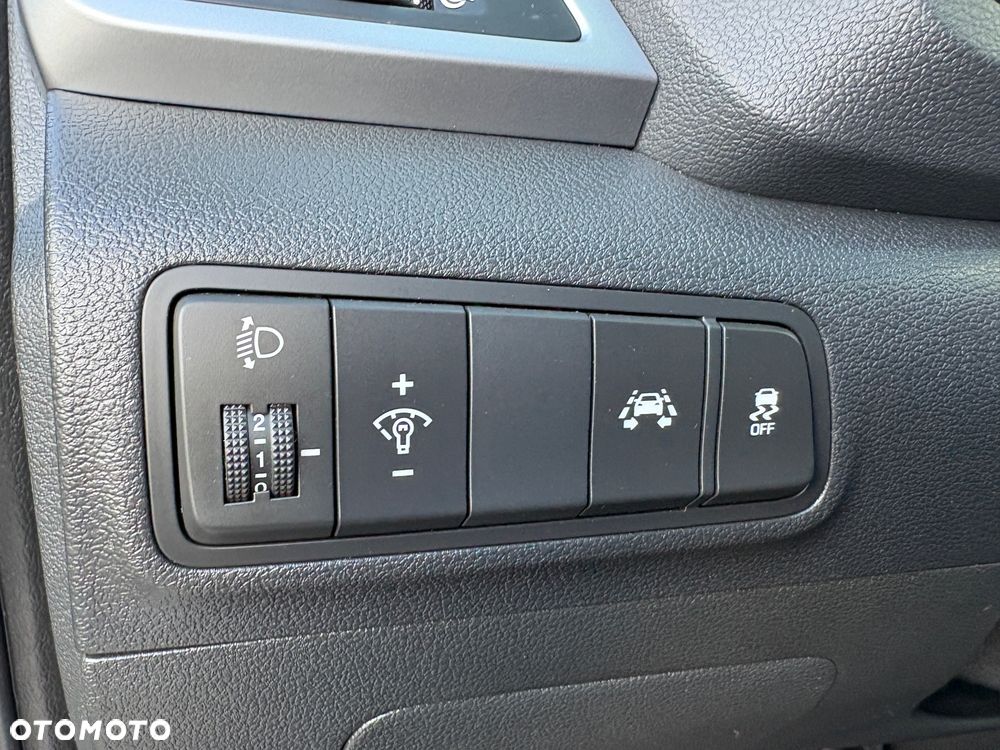 Hyundai Tucson 2.0 CRDI BlueDrive Comfort 2WD - 30