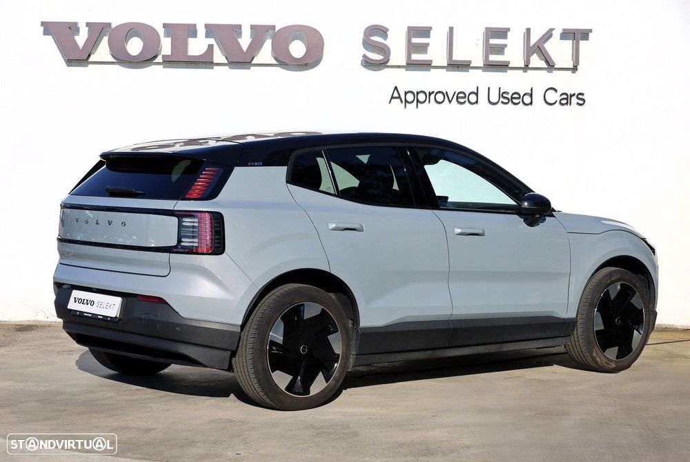 Volvo EX30 69 kWh Single Motor Extended Range Plus - 3