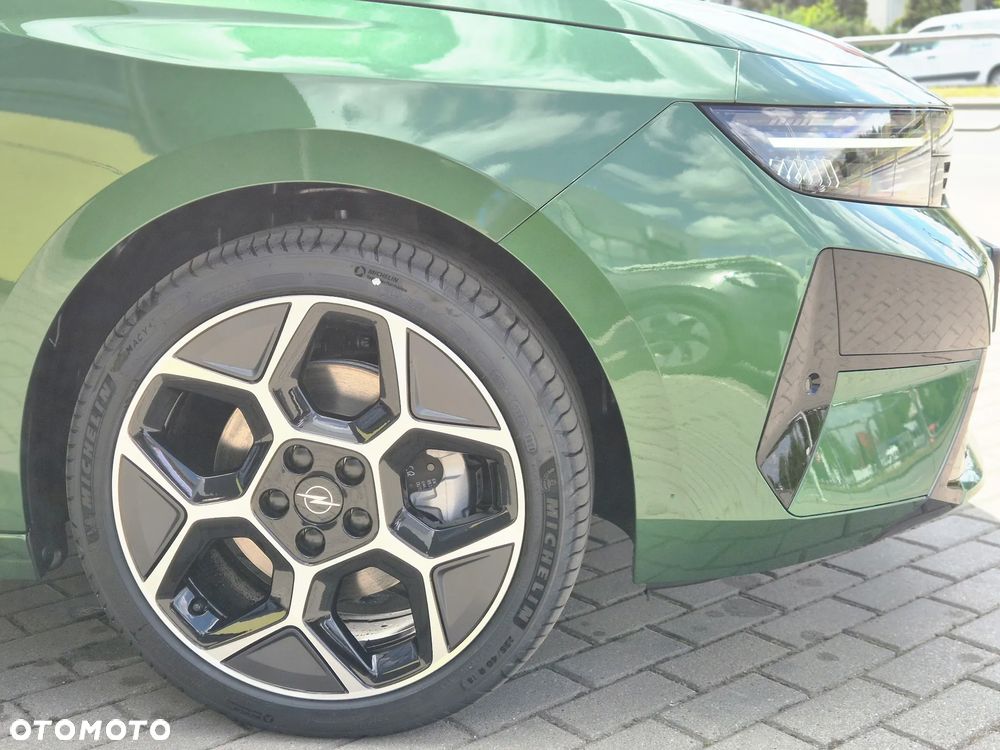 Opel Astra 1.2 T mHEV Ultimate S&S eDTC - 9