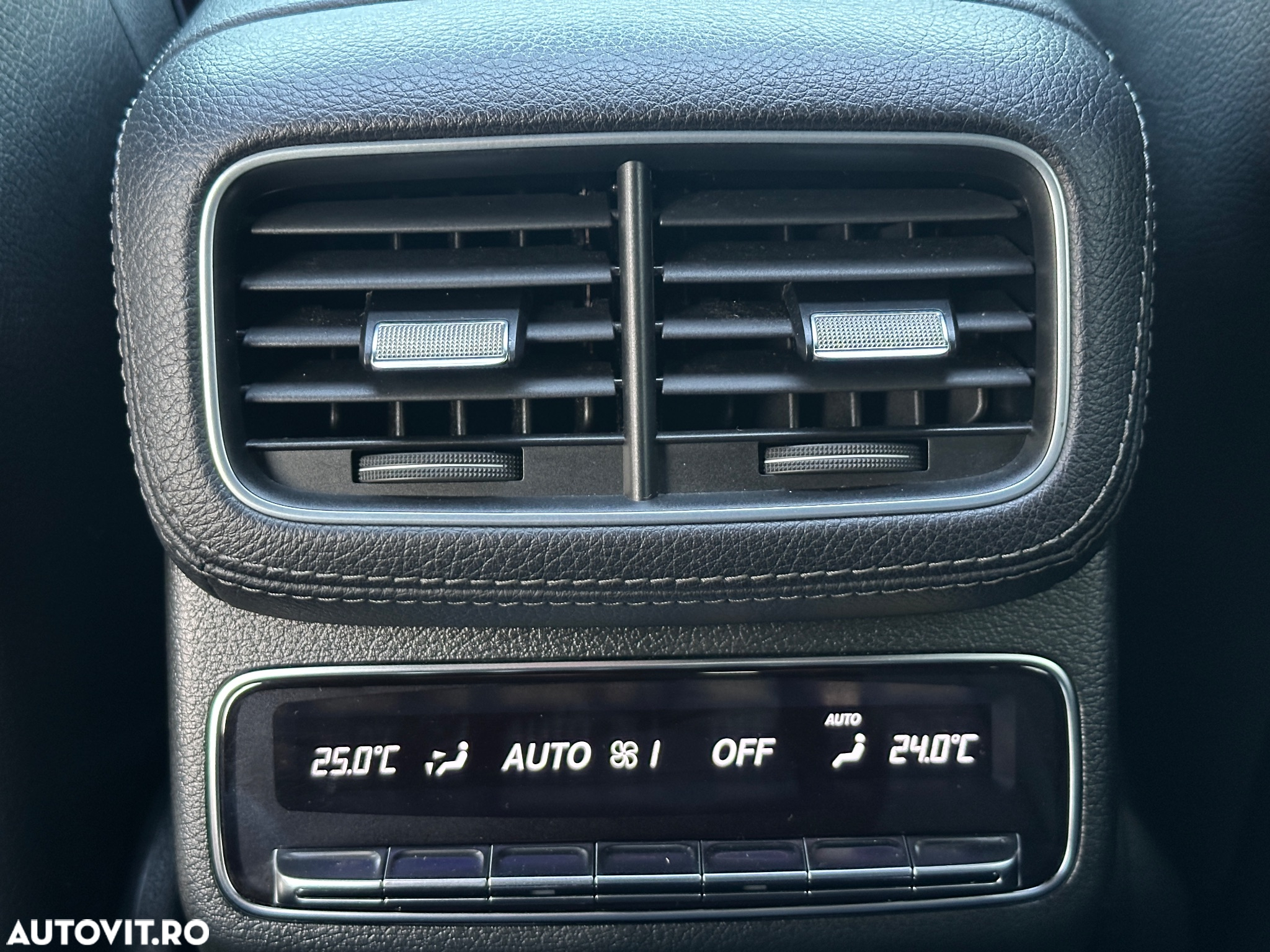 Mercedes-Benz GLE Coupe 350 d 4Matic 9G-TRONIC AMG Line - 25