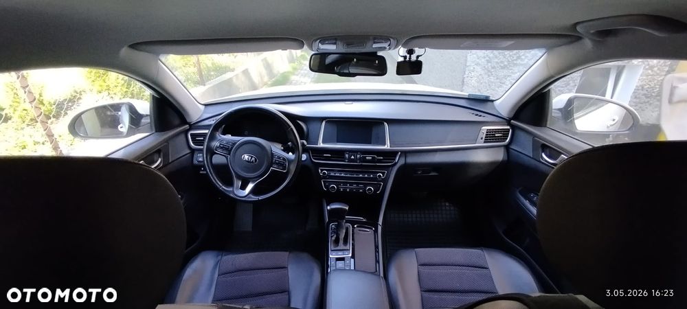 Kia Optima 1.7 CRDI L DCT - 12
