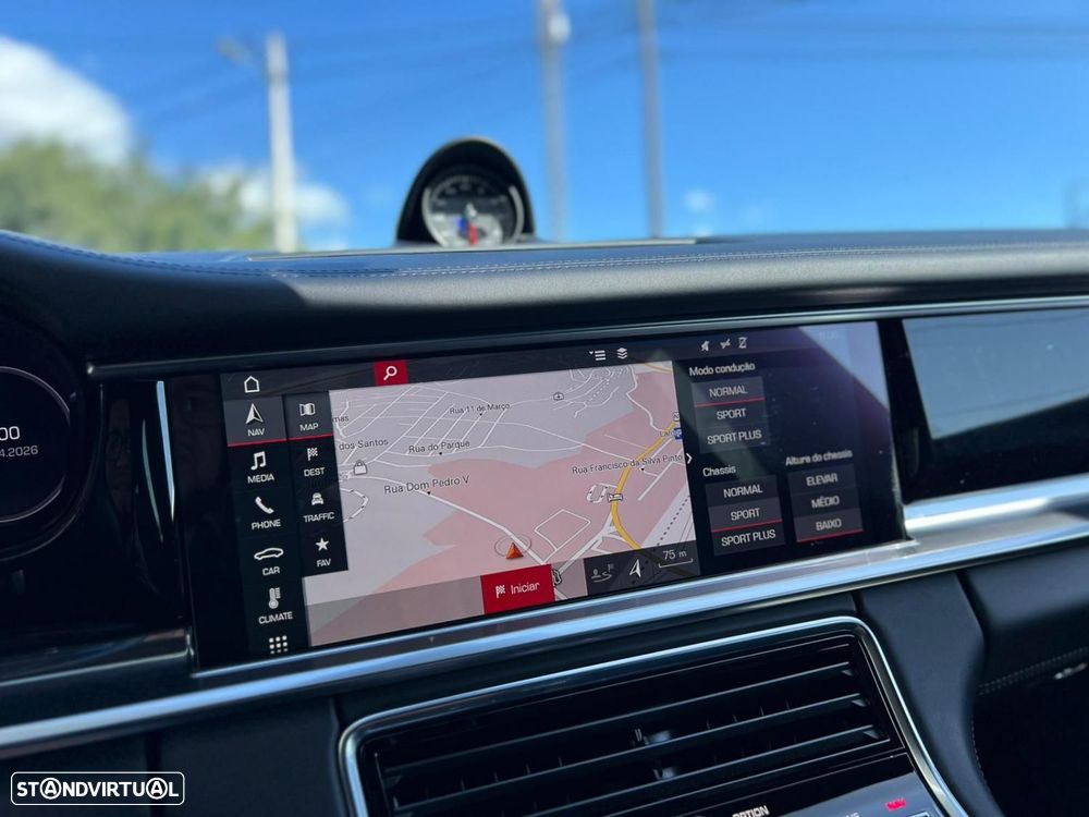 Porsche Panamera 4 S - 15