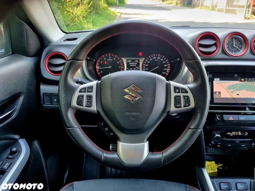 Suzuki Vitara 1.4 Boosterjet Premium 2WD - 17