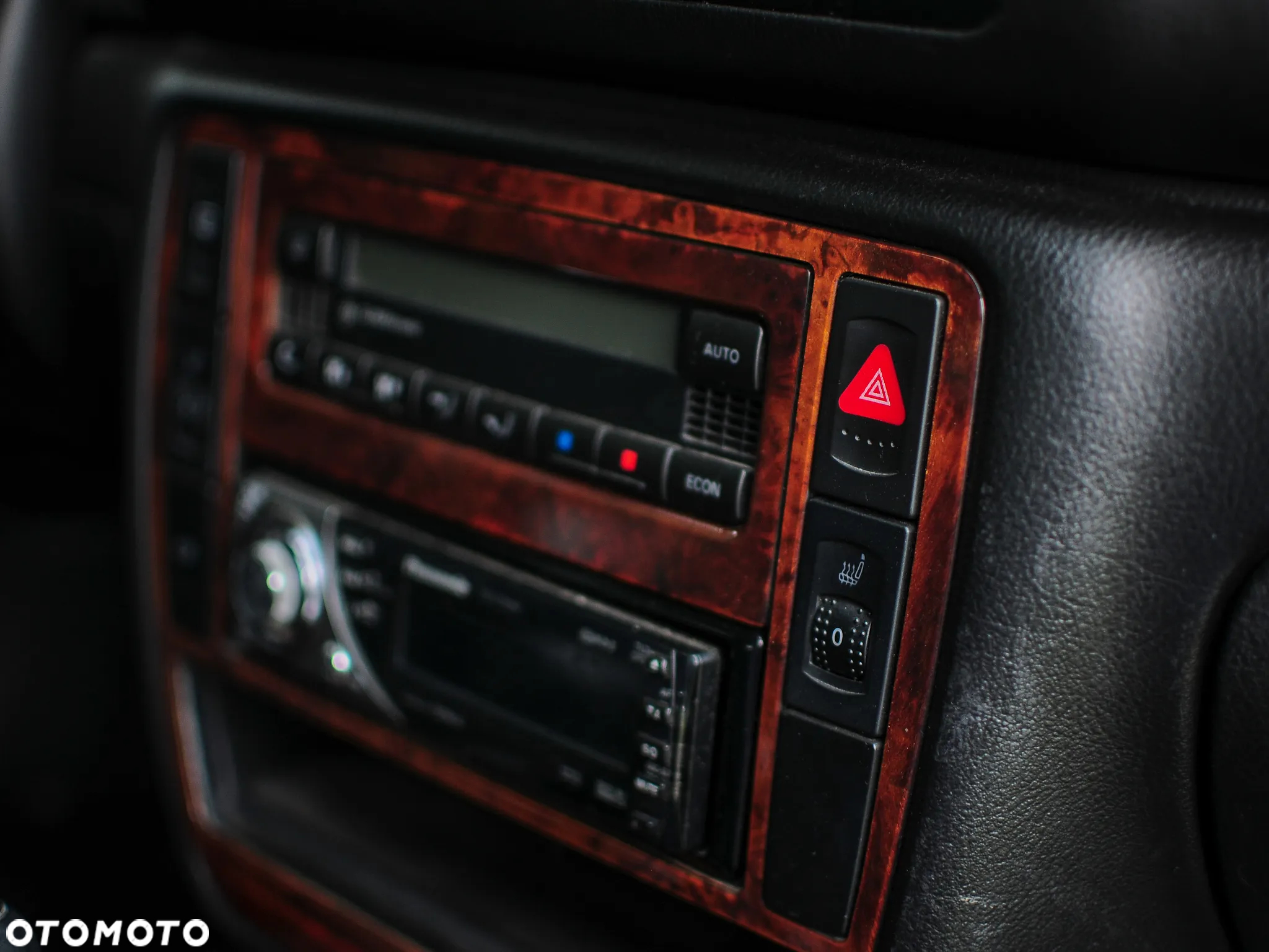 Volkswagen Passat - 10