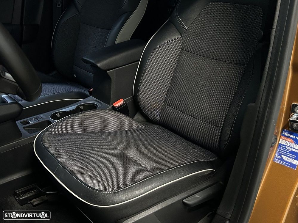 Renault Captur - 37