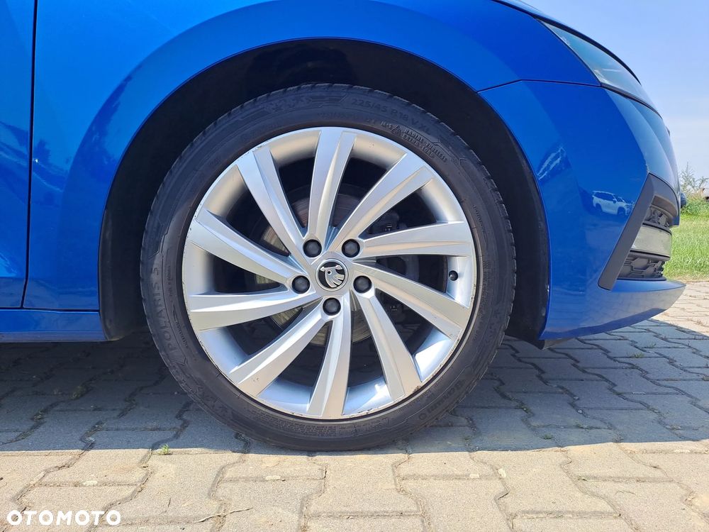 Skoda Octavia 2.0 TDI Style DSG - 14