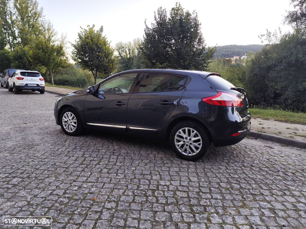 Renault Mégane 1.5 dCi Dynamique S SS - 6