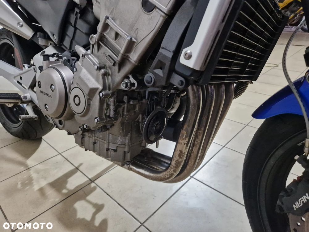 Honda CB - 18