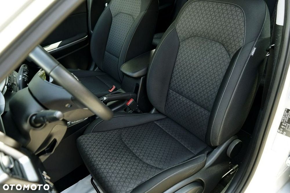 Kia Ceed - 19