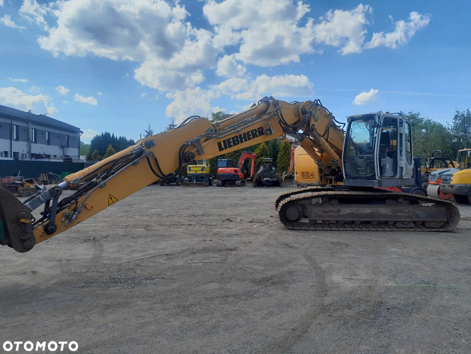 Liebherr R924 Litronic Compact, ramię 3x łamane, Klima, bez DPF - 9