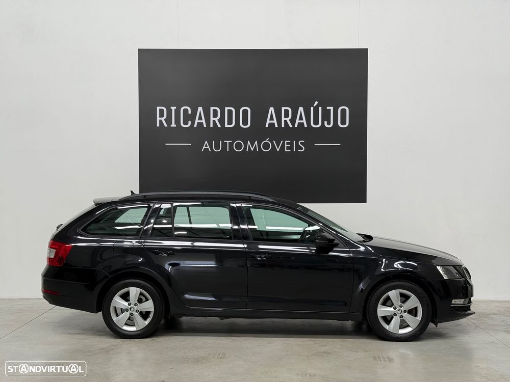 Skoda Octavia Break 1.6 TDi Ambition - 22