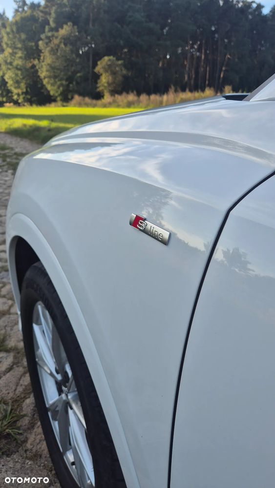 Audi Q3 35 TDI S-Line S tronic - 13