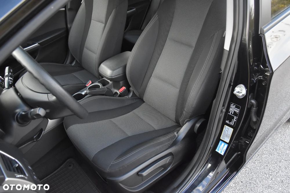 Hyundai i30 blue 1.4 Classic Navigation - 25