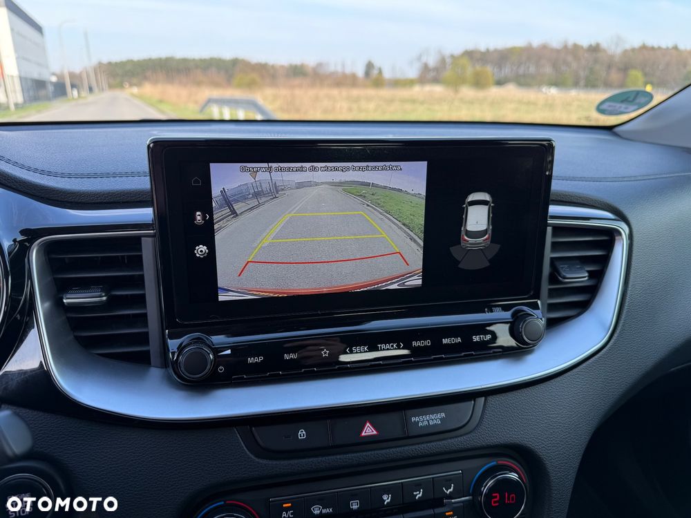 Kia XCeed 1.6 T-GDI L Business Line - 28