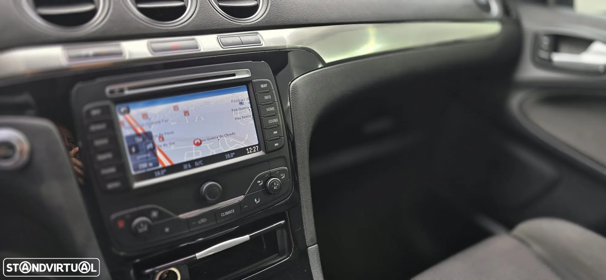 Ford S-Max 2.0 TDCi Titanium 7L - 8